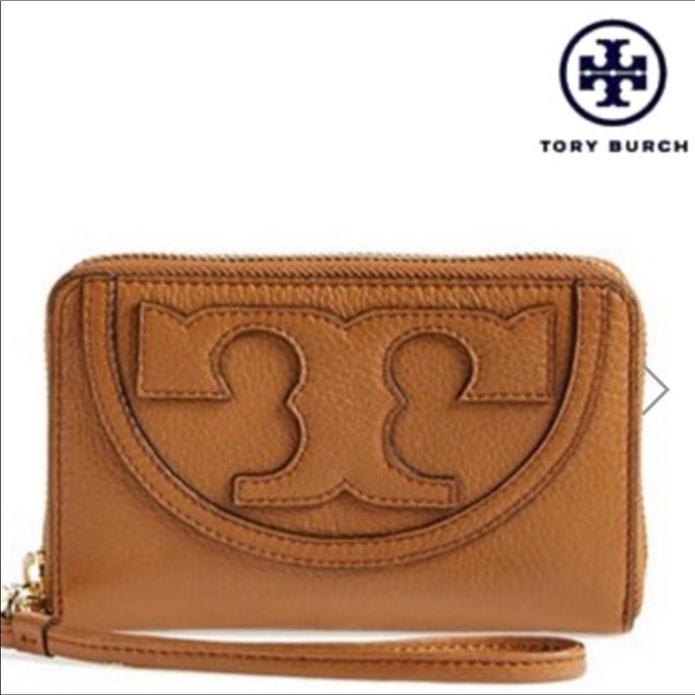 Tory Burch All T Wristlet